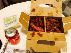 -BHC炸鸡(明洞总店)