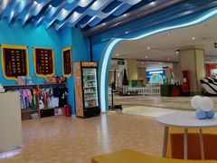 -Swim斯卫姆国际儿童游泳中心(红博中央公园店)