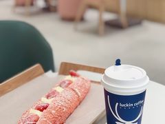 -瑞幸咖啡(泉州中骏世界城金街店)