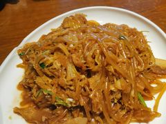 五花肉炒酸菜粉-95号酱骨·一块豆腐(展春园西路店)
