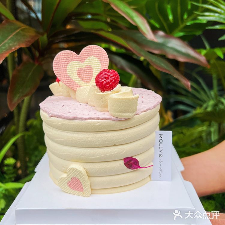 下午茶的仪式感，你和蛋糕🍰都要有！