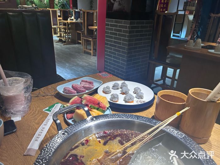 聚聚火锅.欢聚到半夜(静海店)图片