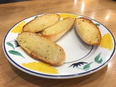特制蒜香面包-萨莉亚意式餐厅(石鼓路店)