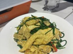 -小河公主秘制烤羊腿(小绿谷店)