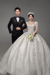 -乐派诗婚纱摄影