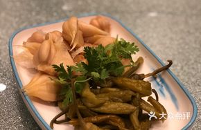 Vinegar Garlic and Chili Double Platter