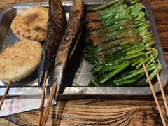 烤秋刀鱼-大胡子海鲜·天津菜·砂锅烧烤(五大道创始店)