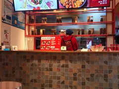 -小蛮椒麻辣烫·麻辣拌(静安店)