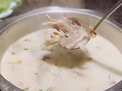 -肖仙仙羊肉汤·始于1996年(郫都店)