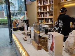 -霸王茶姬(南亚风情第壹城店)