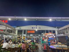 -四川小胡子海鲜(丁村万人海鲜广场店)