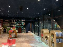 -钟书阁(珍园店)
