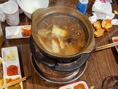 -阿润打边炉·鲜切鸡煲(华漕店)
