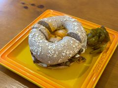 -Catch Bagel(芳草地店)