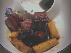 鼎炉红烧肉-韵秋荷(宝山龙湖天街店)