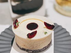 -潮一不贰·法式甜品·生日蛋糕·西式简餐(外滩店)