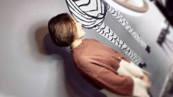 -茶发Salon·烫发染发理发