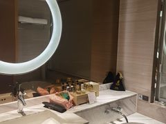 -上海中航虹桥机场泊悦酒店