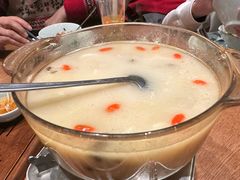 猪肚鸡汤-弄堂里·寻味杭州(湖滨银泰in77C区店)