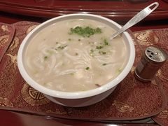 -鹏城人家海鲜酒家·23年老字号(较场尾店)