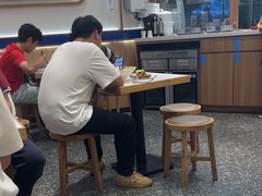 -粉小主·贵州酸汤牛肉粉(南京仙林金鹰店)