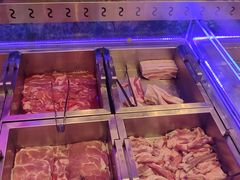-妖无二·和牛烧烤自助(新吴万达店)