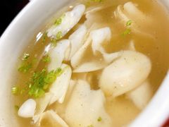 酸辣乌鱼蛋汤-小大董·烤鸭(五棵松店)