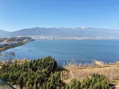 -大理洱海龙湾假日酒店