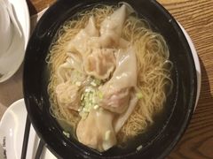 -彩蝶谷美食廊·粤式经典南番顺·铁板烧烤泰风味(广州长隆酒店)