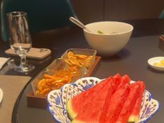 -忆江南·临江鱼馆