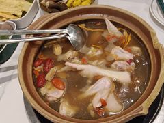 -菌小白火锅(时尚天河店)