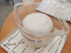 -M Stand(上海人民广场来福士店)