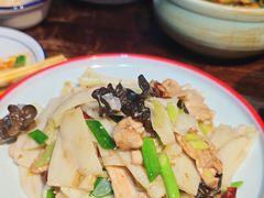 -蓝田九大碗民俗食府(蓝田店)
