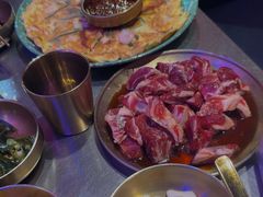 -釜山火炉·海鲜烤肉(紫藤路店)