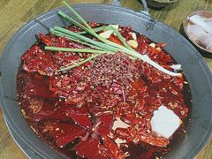 -黄潇洒老火锅(九眼桥宏济巷店)