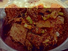 -嘎嘎鸭下巴·爆辣干锅(明教寺店)