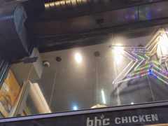 -BHC炸鸡(明洞总店)