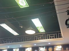 -黑白电视长沙小吃(美林M·LIVE天地东座店)