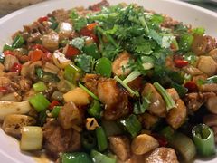 干锅牛蛙-C31地窖餐厅(黑龙江北路店)