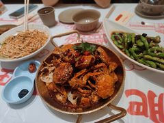 -肥肥虾庄·金牌油焖大虾(汉口城市广场店)