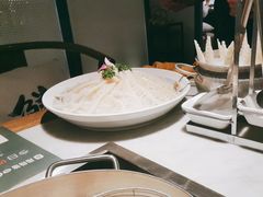 -尚尚仙·酸汤猪手·猪肚鸡火锅(华联万柳购物中心店)