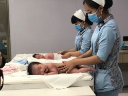点击看大图 -爱帝宫月子中心(罗湖别墅院)