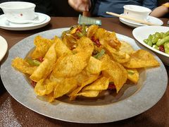 -曼听小寨海鲜烧烤·大连辣炒大王(盖州街店)