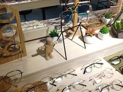 -Trend1881视光·蔡司视觉(领展广场店)