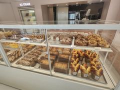 -好利来(飞跃路店)