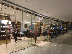 -VENCHI 闻绮(北京国贸商城店)