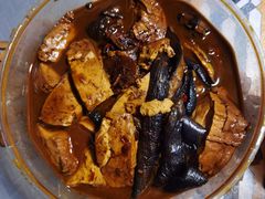 特色铁锅炖嘎牙子鱼-二十一分小锅炖(中心店)