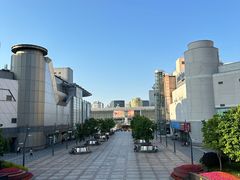 -友谊服饰商场(名品商厦店)