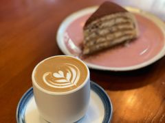 -Be Lived Cafe比例咖啡(摩天轮店)