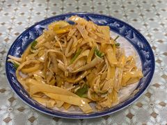 凉拌芭蕉花-蜗牛小馆醉乡民谣云南菜(惠新西里店)